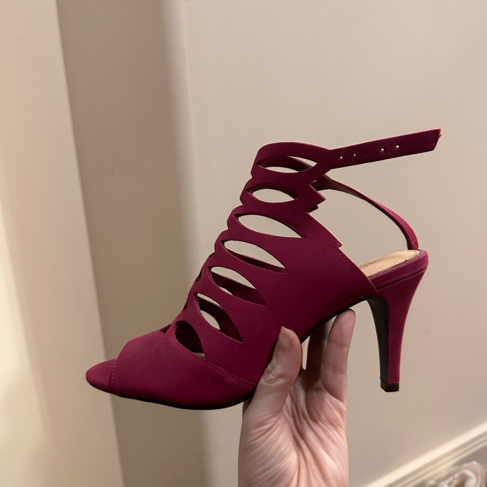 New size 6 gianni bini heels